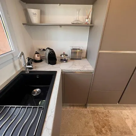Maison Renovee Avec Jardin Et Climatisation, Proche Vignes - Fr-1-726-28 La Croix-Valmer