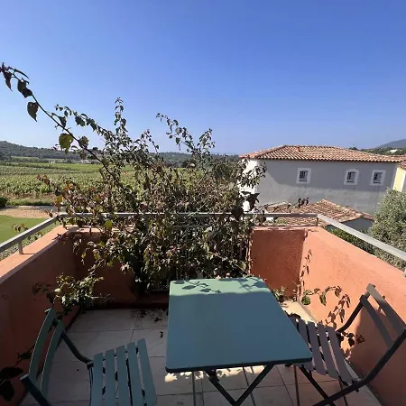 Casa de Férias Maison Renovee Avec Jardin Et Climatisation, Proche Vignes - Fr-1-726-28 *